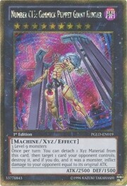 Número C15: Marioneta Trucada Cazador Gigante