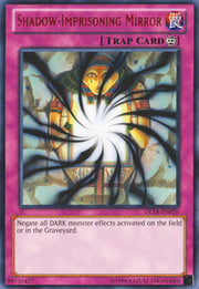 Shadow-Imprisoning Mirror · Red 020c-r