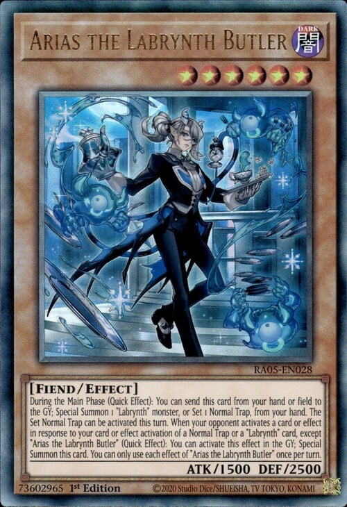 Arias la Maggiordoma del Labrinto Card Front