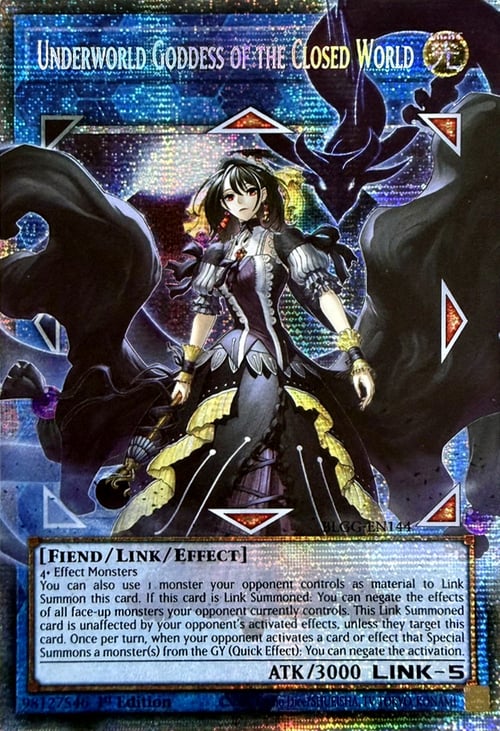 Dea del Mondo Sotterraneo del Mondo Chiuso Card Front