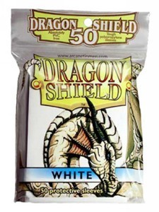 50 Dragon Shield Sleeves - White