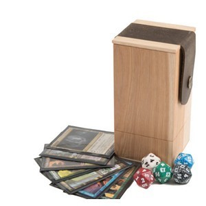 Wyrmwood Sentinel Deck Box (Hickory)