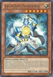 Lightray Sorcerer · Rare 032