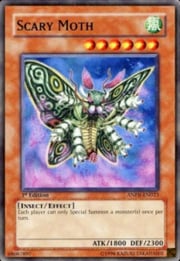 Scary Moth · Common 023