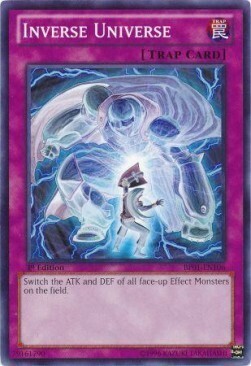 Universo Invertito Card Front