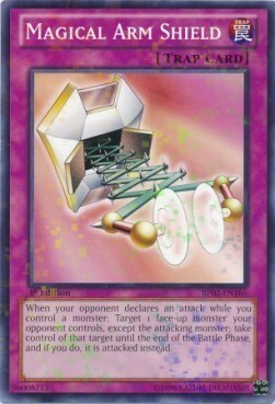 Scudo da Braccio Magico Card Front