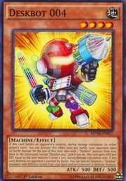 Deskbot 004 · Common 017