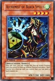 Alchemist of Black Spells · Ultra Rare 082