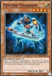 Photon Thrasher · Super Rare 006