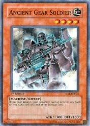 Ancient Gear Soldier Card Front
