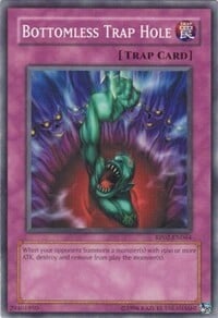 Bottomless Trap Hole Card Front